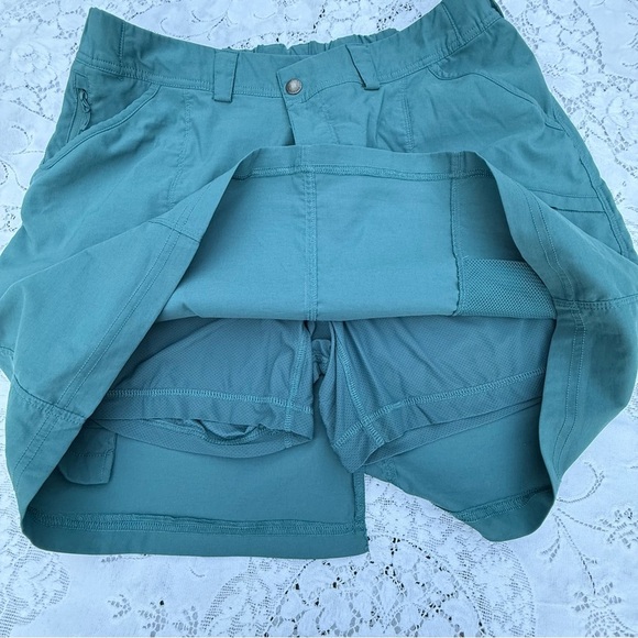 Duluth Trading Co. Teal Casual Skort. Front and back Pockets size 16W - Picture 6 of 12